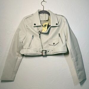NWT Geschallino Cream Faux Leather Cropped Moto Biker Bomber Jacket Size S
